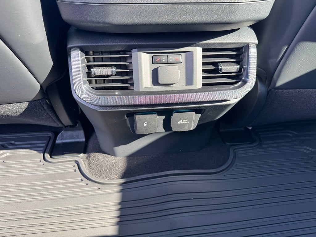 2025 Ford F-150 Raptor R