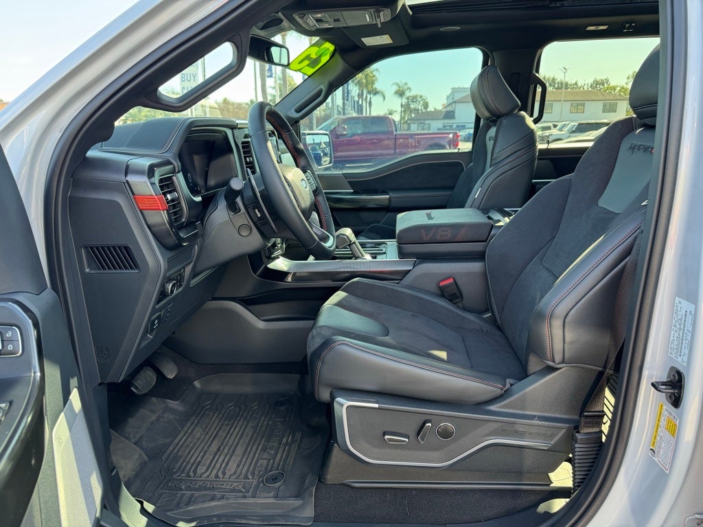 2025 Ford F-150 Raptor R