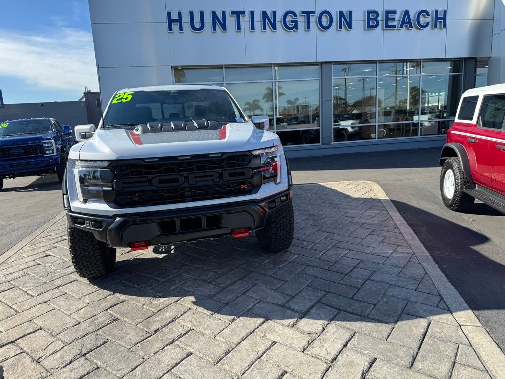 2025 Ford F-150 Raptor R