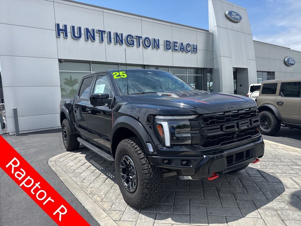 2025 Ford F-150 Raptor 4x4 SuperCrew 5-1/2 Box's photo