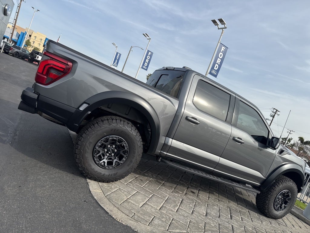 2025 Ford F-150 Raptor R