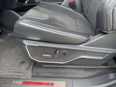 2025 Ford F-150 Raptor R