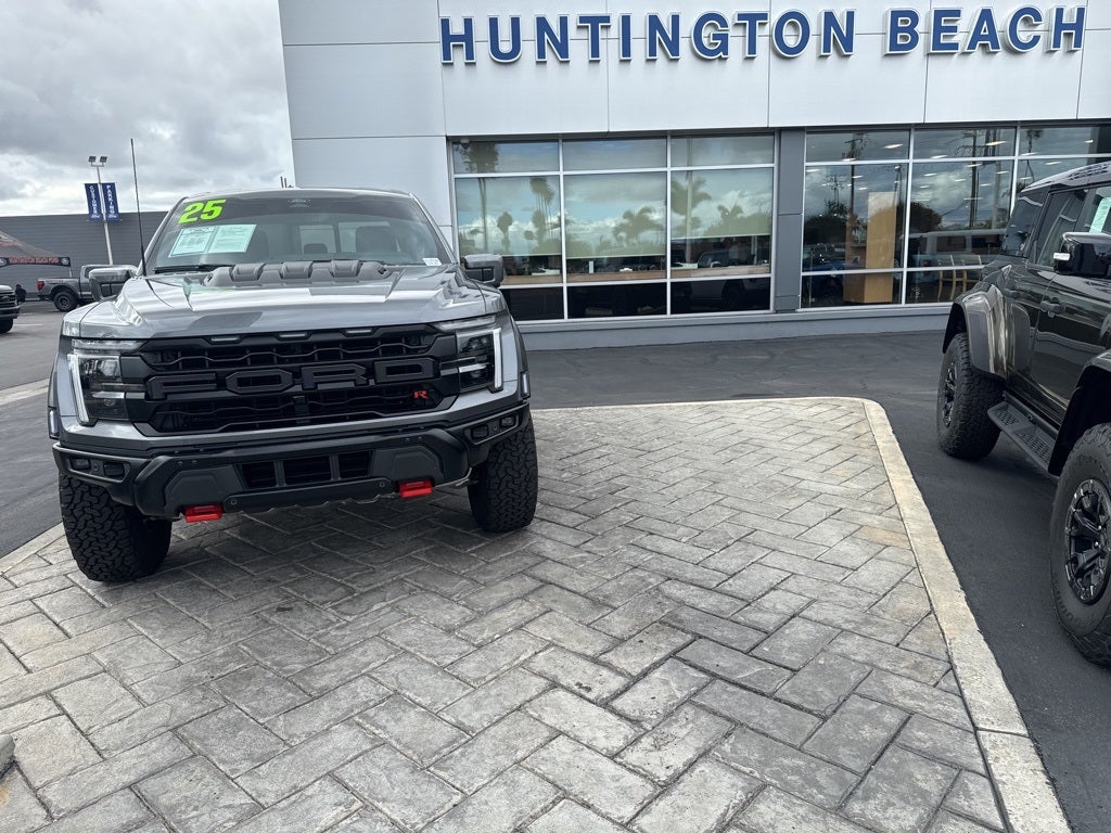 2025 Ford F-150 Raptor R