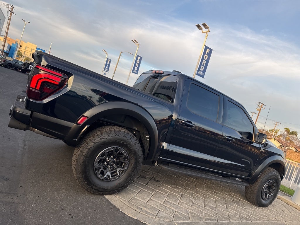 2025 Ford F-150 Raptor R
