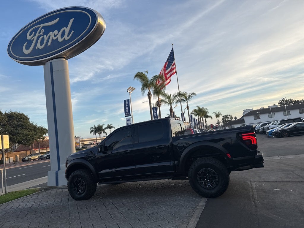2025 Ford F-150 Raptor R