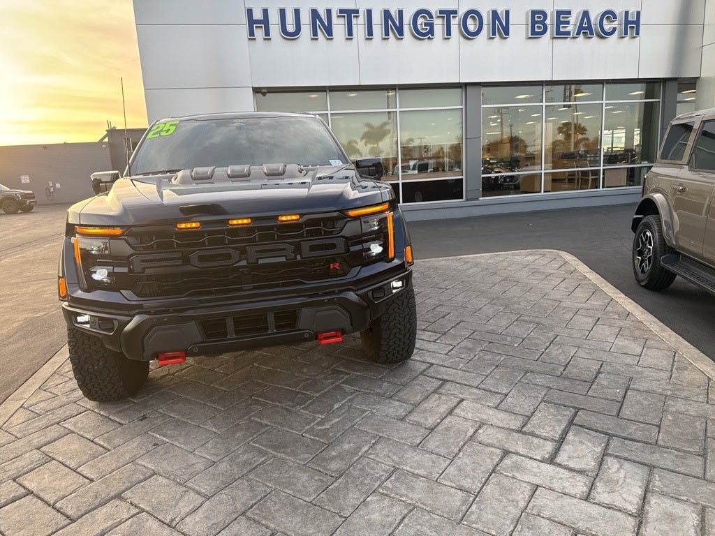 2025 Ford F-150 Raptor R