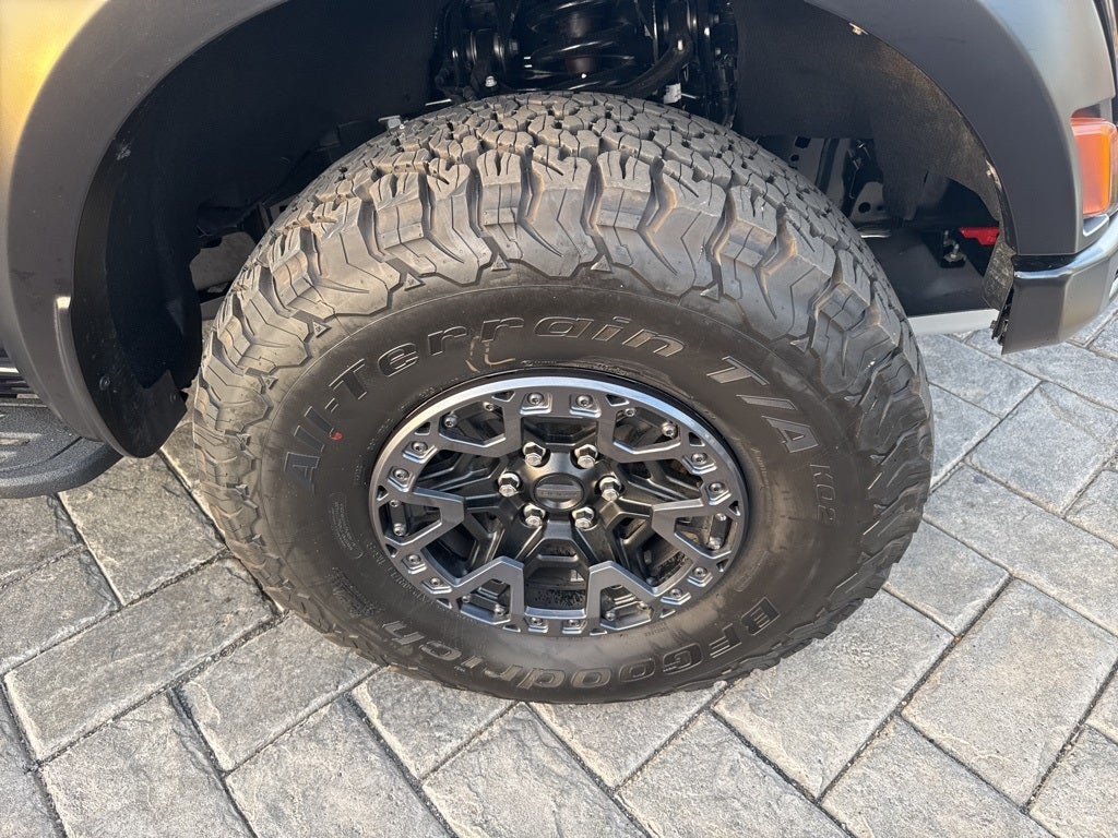 2025 Ford F-150 Raptor R