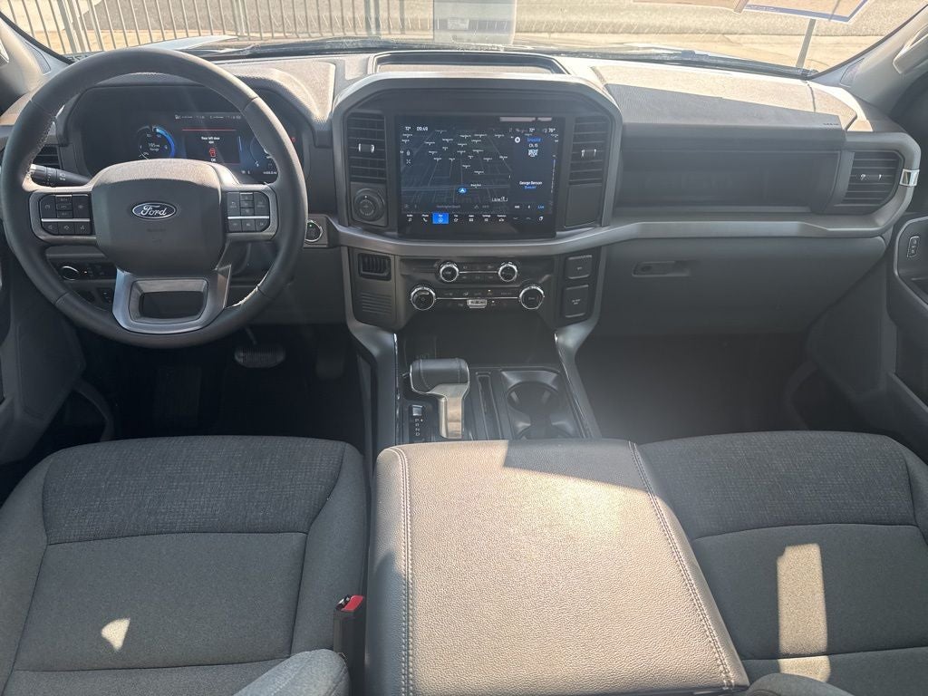 2025 Ford F-150 Lightning XLT