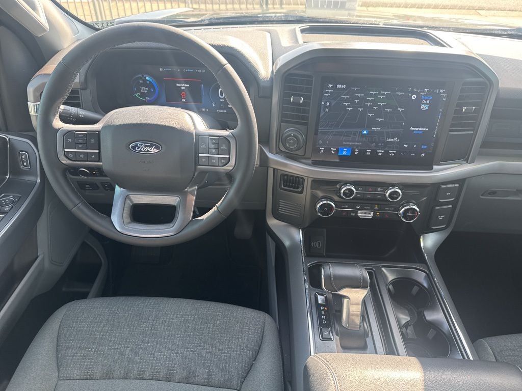 2025 Ford F-150 Lightning XLT