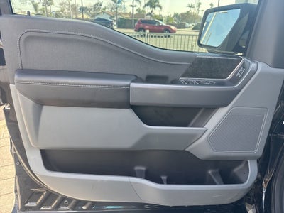 2025 Ford F-150 Lightning XLT