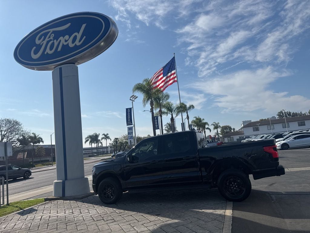2025 Ford F-150 Lightning XLT