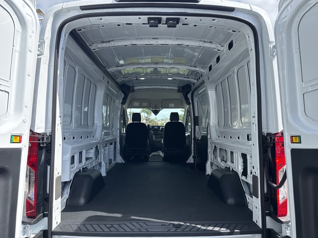 2025 Ford Transit-150 Base
