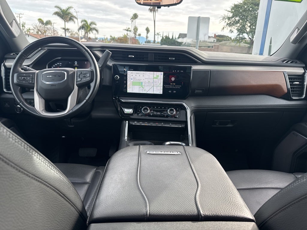 2024 GMC Sierra 2500HD Denali