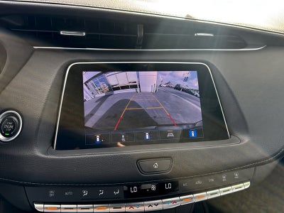 2022 Cadillac XT4 FWD Premium Luxury