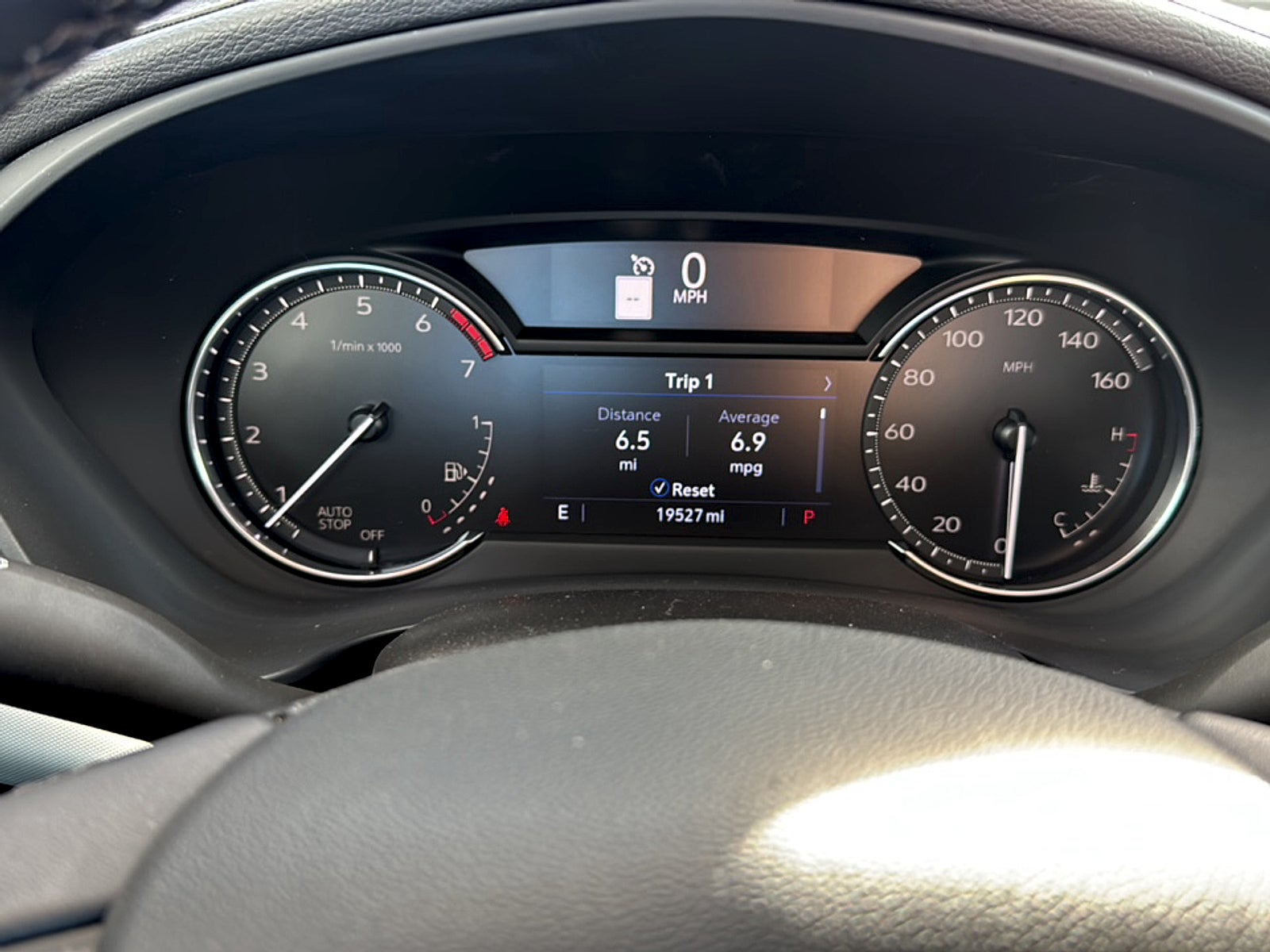 2022 Cadillac XT4 FWD Premium Luxury
