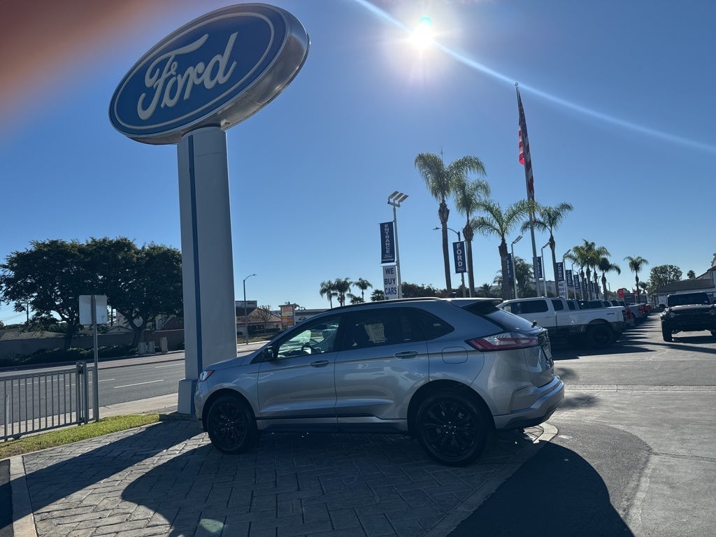 2024 Ford Edge SE