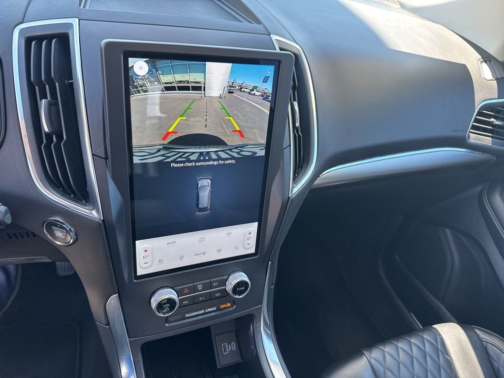 2023 Ford Edge Titanium