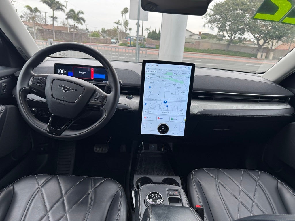 2022 Ford Mustang Mach-E Select