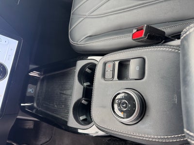 2022 Ford Mustang Mach-E Select