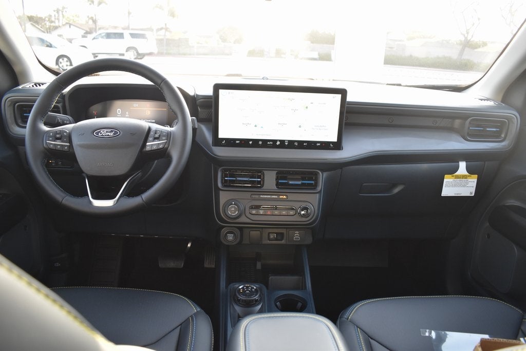 2025 Ford Maverick Lobo