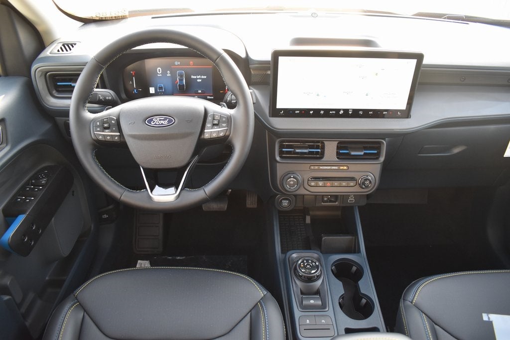 2025 Ford Maverick Lobo