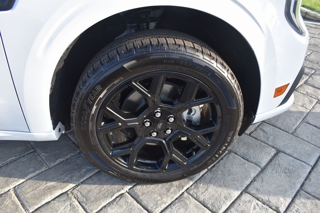 2025 Ford Maverick Lobo