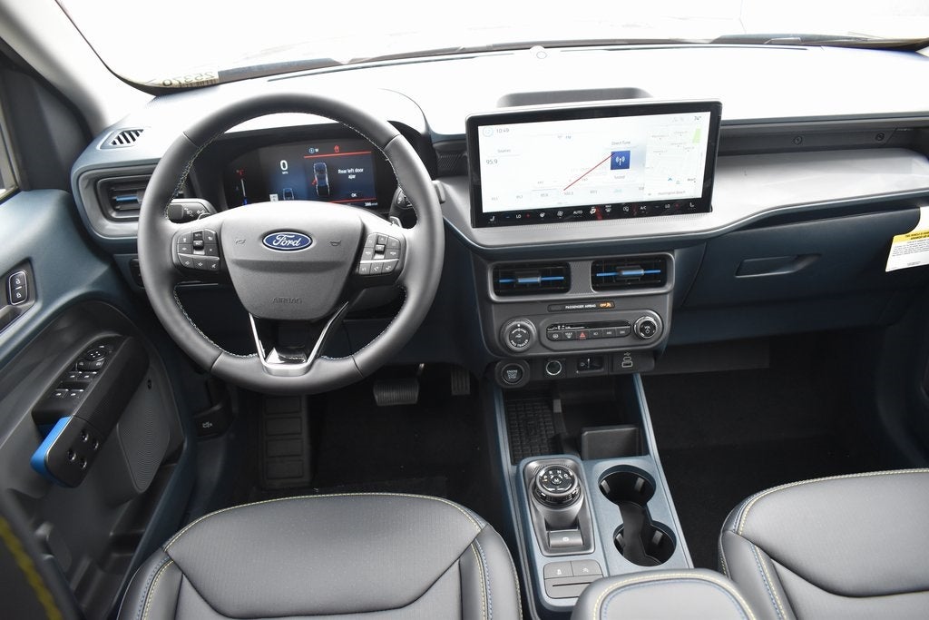 2025 Ford Maverick Lobo High