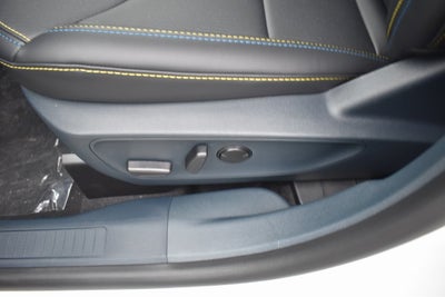 2025 Ford Maverick Lobo Standard