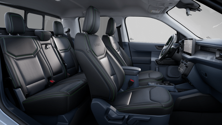 2025 Ford Maverick Lobo Standard