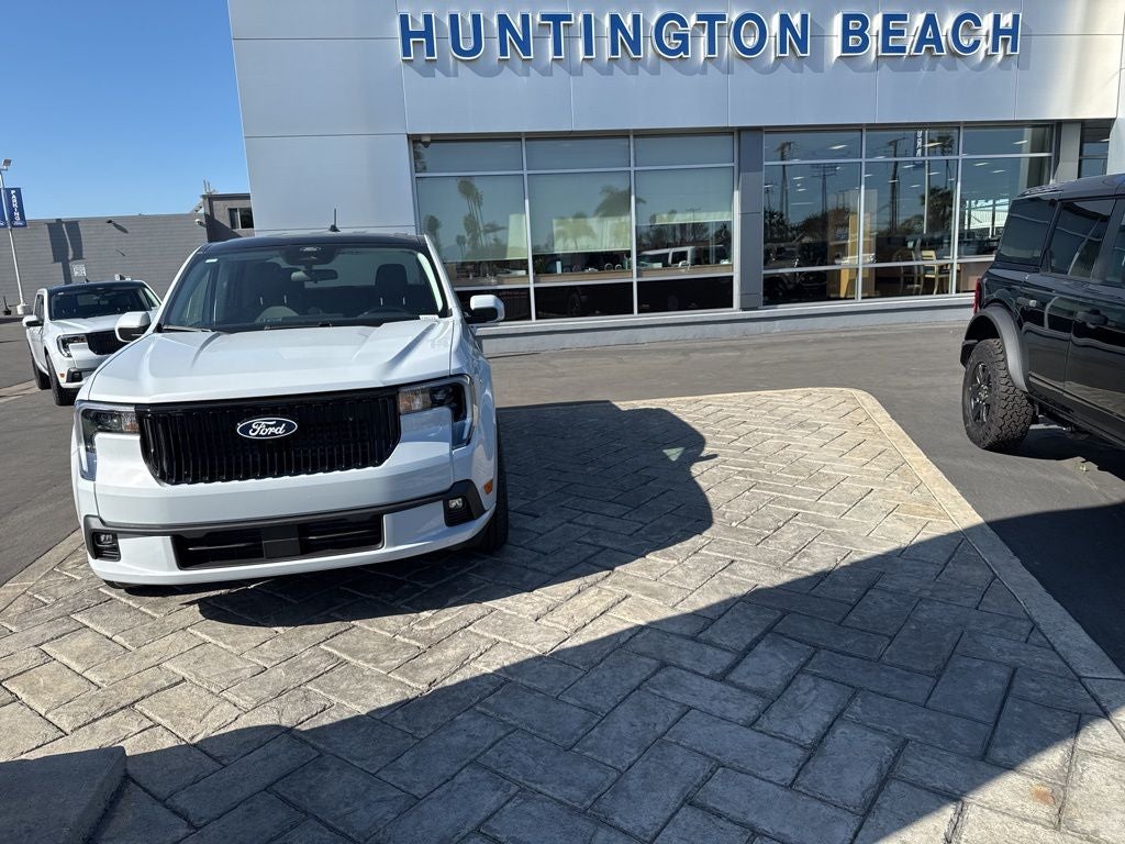 2026 Ford Maverick Lobo Standard