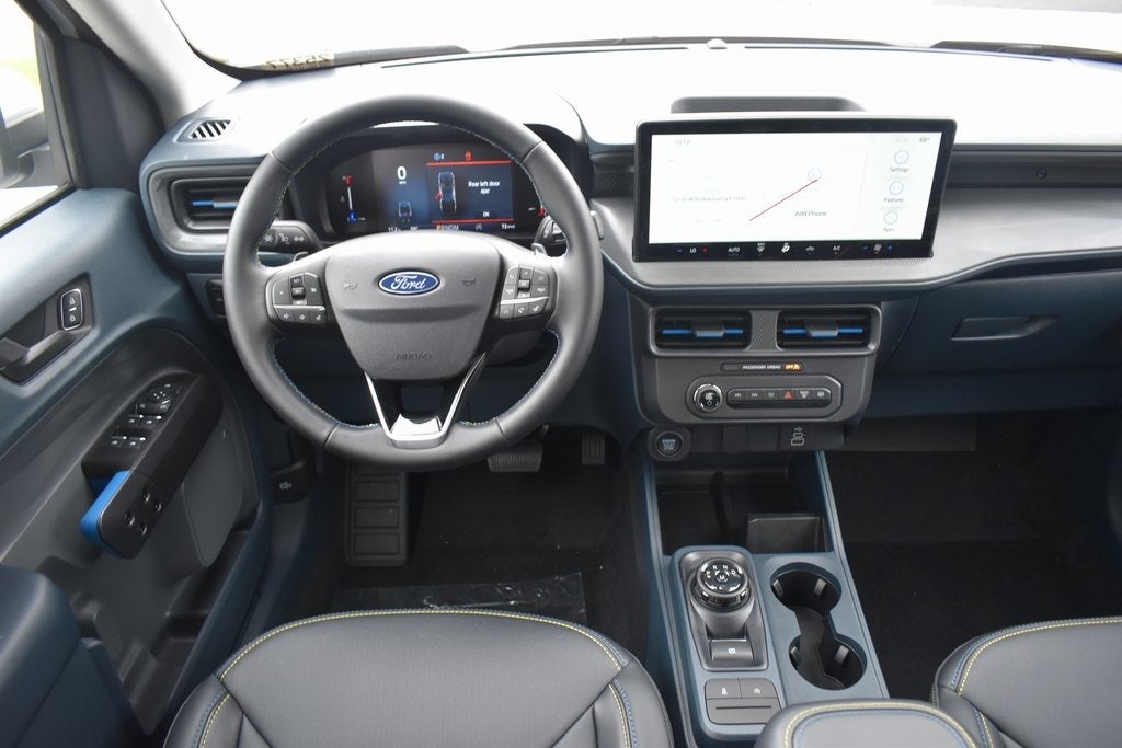 2025 Ford Maverick Lobo Standard