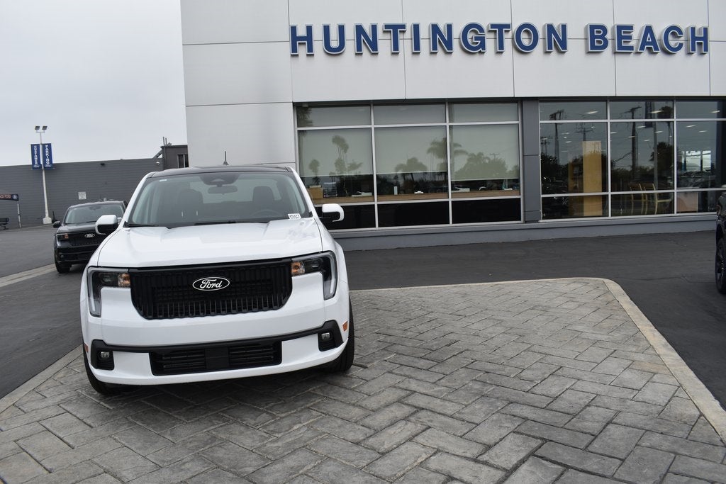 2025 Ford Maverick Lobo Standard