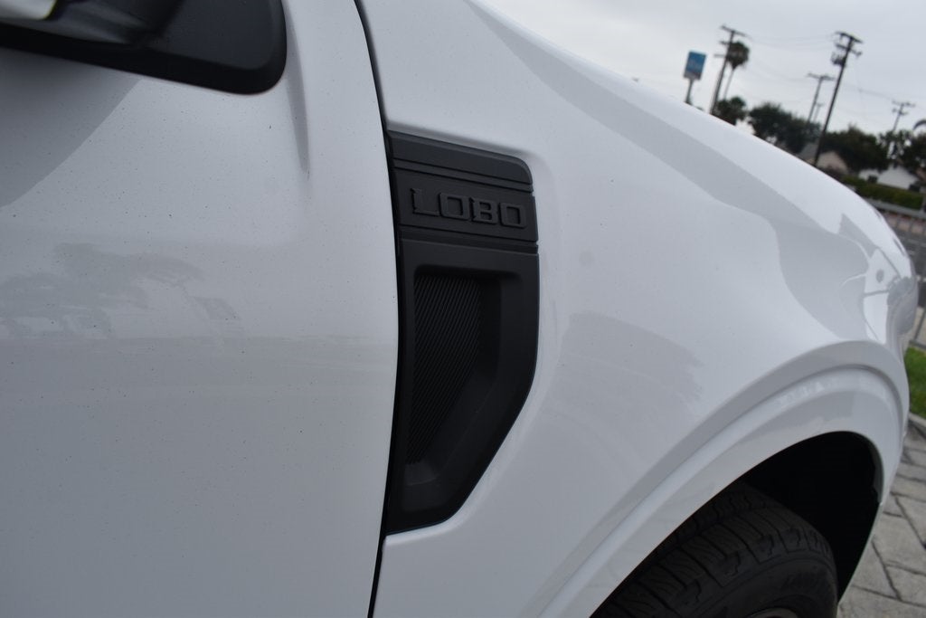 2025 Ford Maverick Lobo Standard