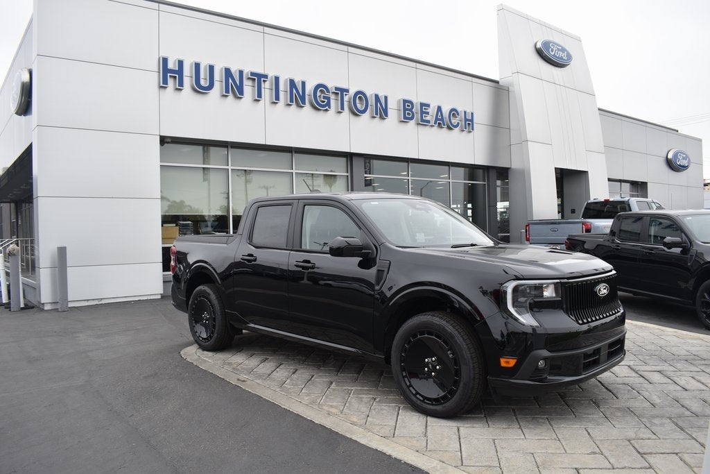 2025 Ford Maverick Lobo Standard