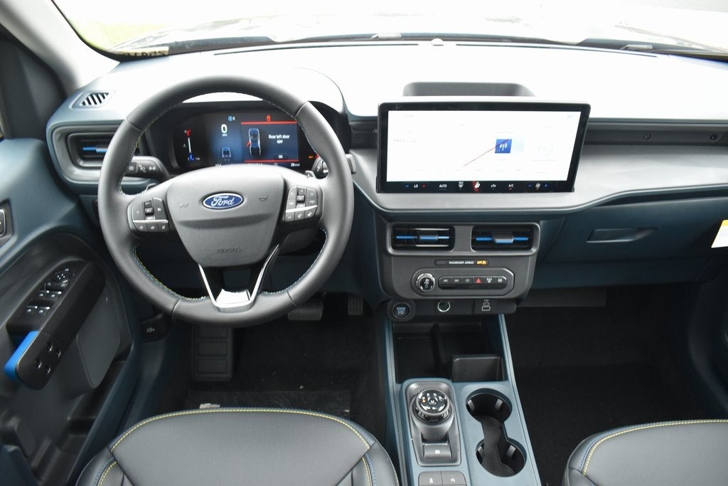 2025 Ford Maverick Lobo Standard