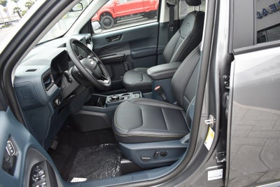 2025 Ford Maverick Lobo Standard