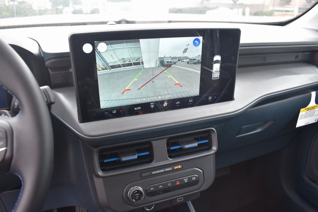 2025 Ford Maverick Lobo Standard