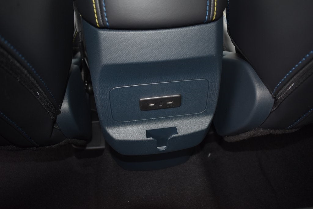 2025 Ford Maverick Lobo Standard