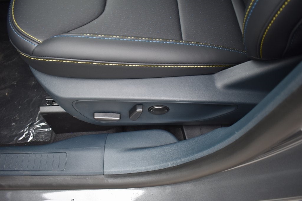 2025 Ford Maverick Lobo Standard