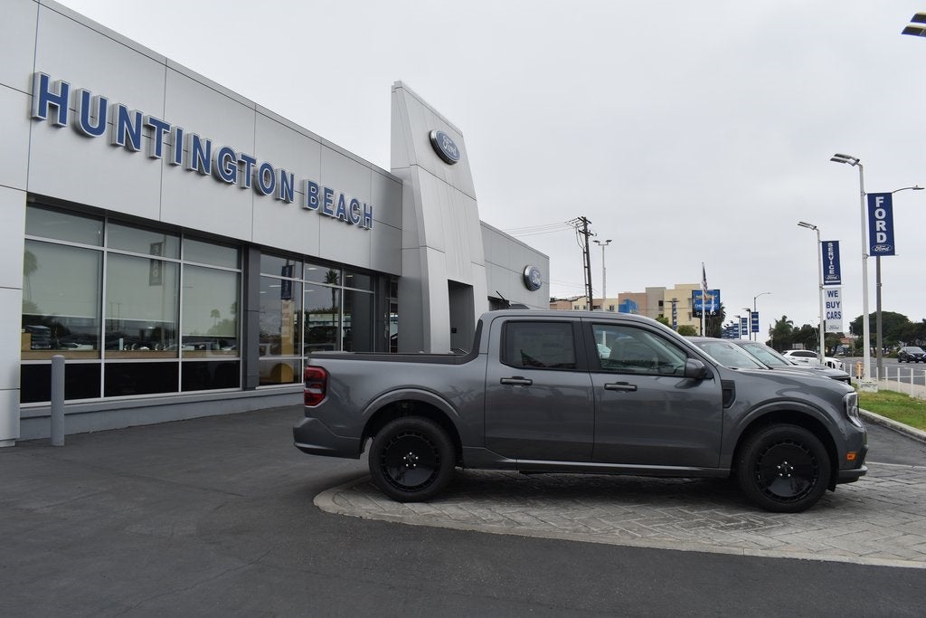 2025 Ford Maverick Lobo Standard