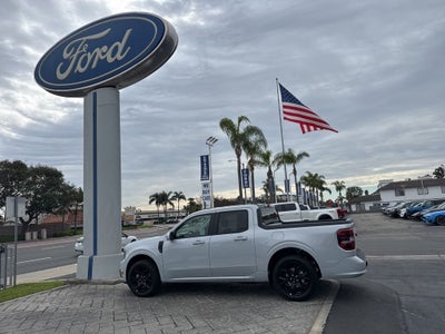 2026 Ford Maverick Lobo Standard
