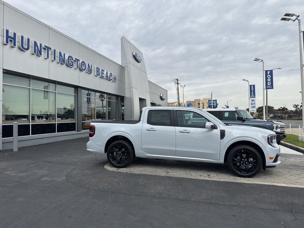 2026 Ford Maverick Lobo Standard