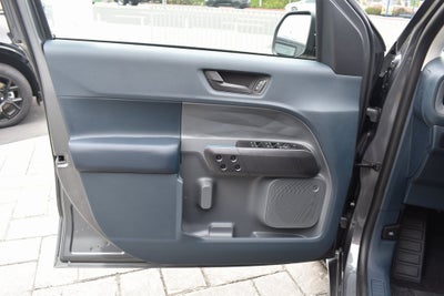 2025 Ford Maverick Lobo Standard