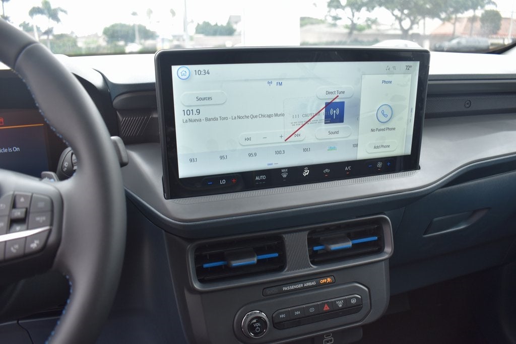 2025 Ford Maverick Lobo Standard