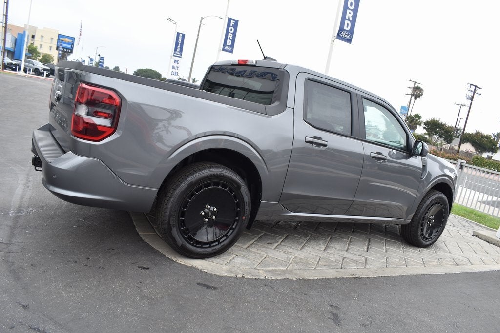 2025 Ford Maverick Lobo Standard