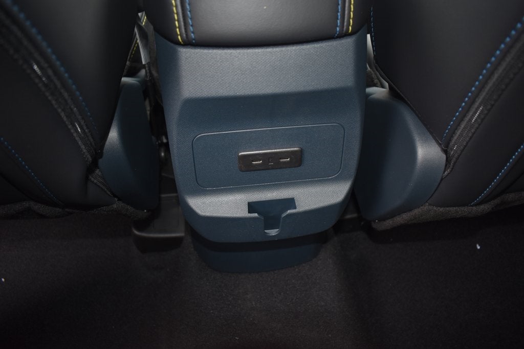 2025 Ford Maverick Lobo Standard