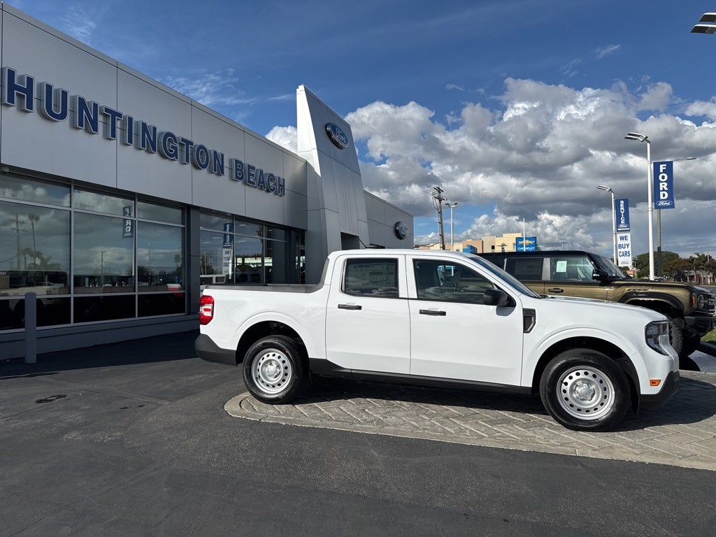 2025 Ford Maverick XL