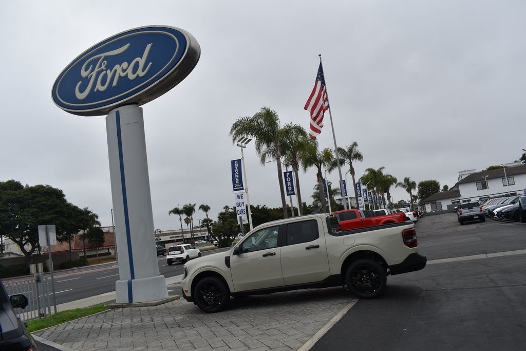 2025 Ford Maverick XLT