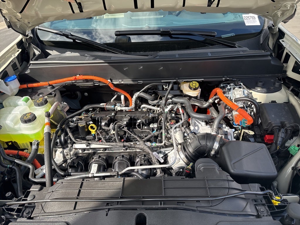 2025 Ford Maverick Lariat