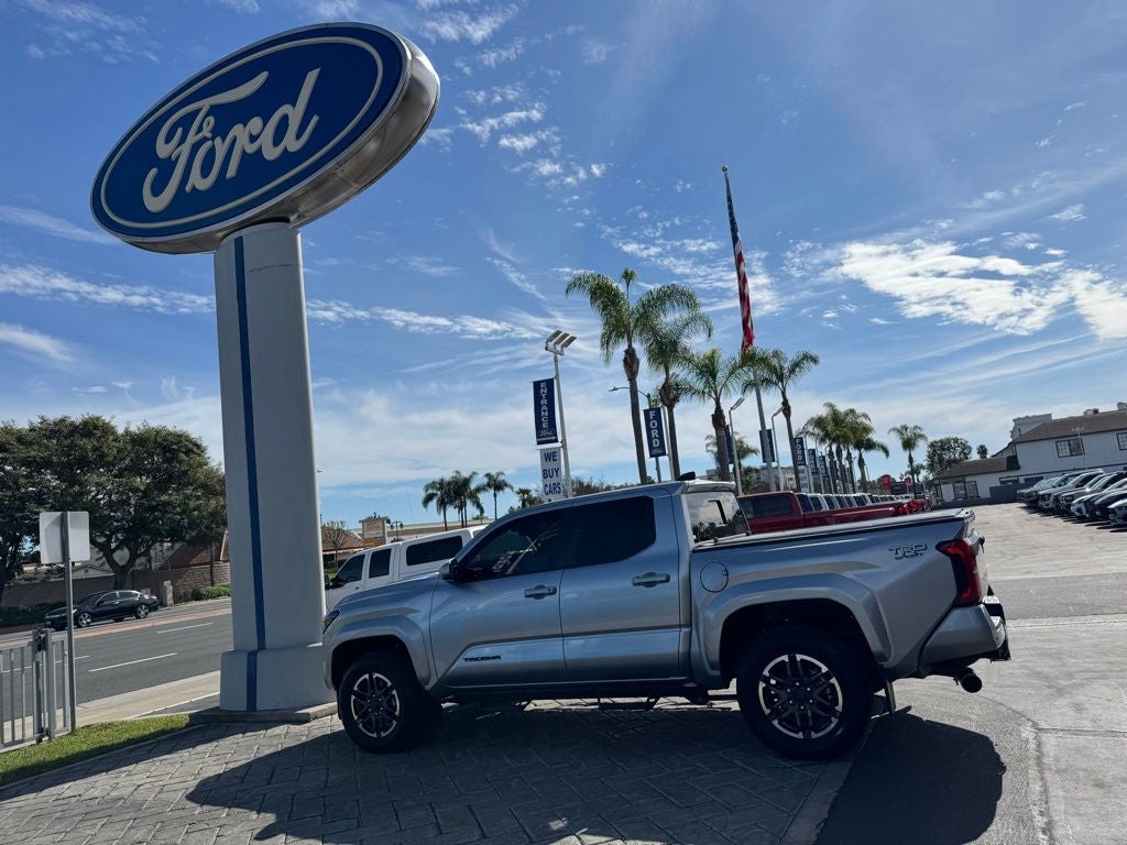 2024 Toyota Tacoma Base